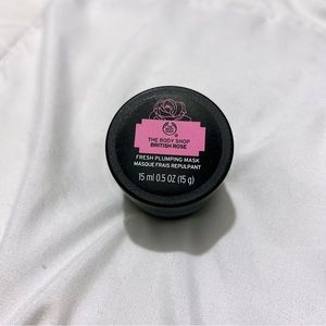 ✨3 FOR $20✨ NEW Body Shop Face Mask